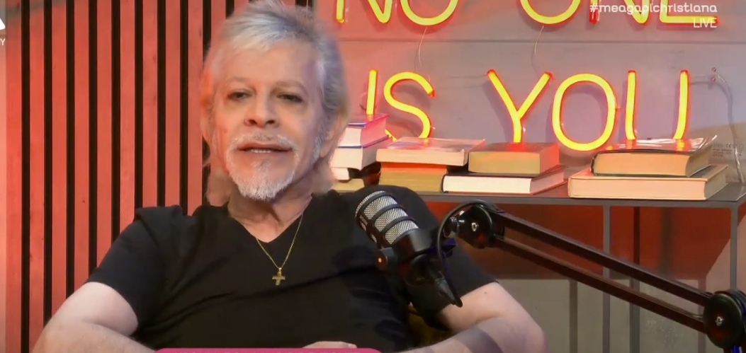 Συγκινεί ο Ανδρέας Τηλεμάχου: «Να σε βρίζουν να σου πετάνε τασάκια και εσύ να τα δέχεσαι»