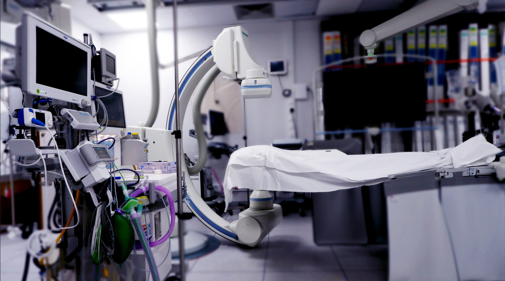 «Έχουν γίνει αποθήκες»: Οι καταγγελίες γιατρών για τις Ογκολογικές Κλινικές και η απάντηση ΟΚΥΠΥ