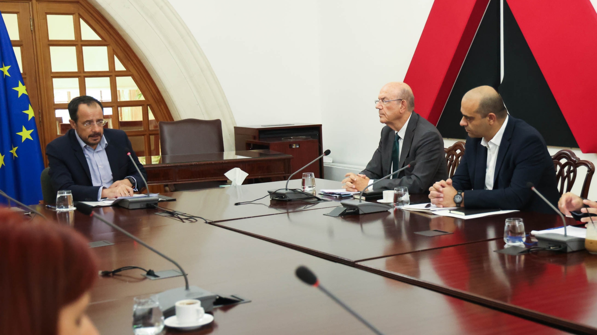 «Ναι» Υπουργικού στη φορολογική μεταρρύθμιση: Όσα αλλάζουν για νοικοκυριά και επιχειρήσεις