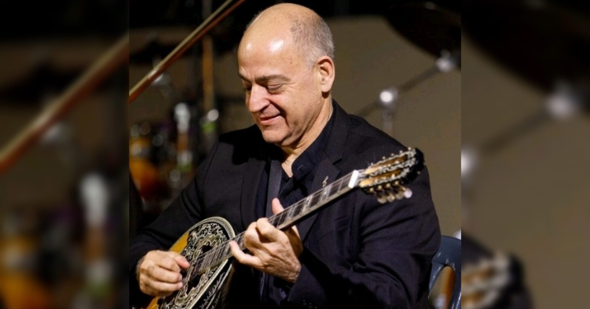 Ο δεξιοτέχνης και βιρτουόζος του μπουζουκιού Μανώλης Καραντίνης έρχεται στην Κύπρο!