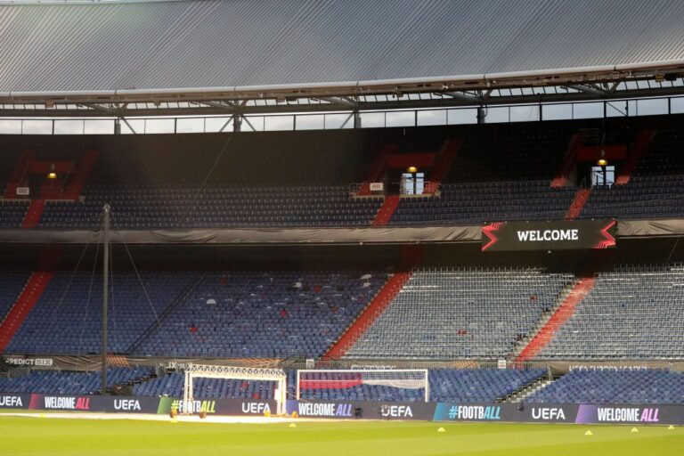 Οριστικό: Στις 22:00 μετατέθηκε η σέντρα στο Φέγενορντ – Παναθηναϊκός