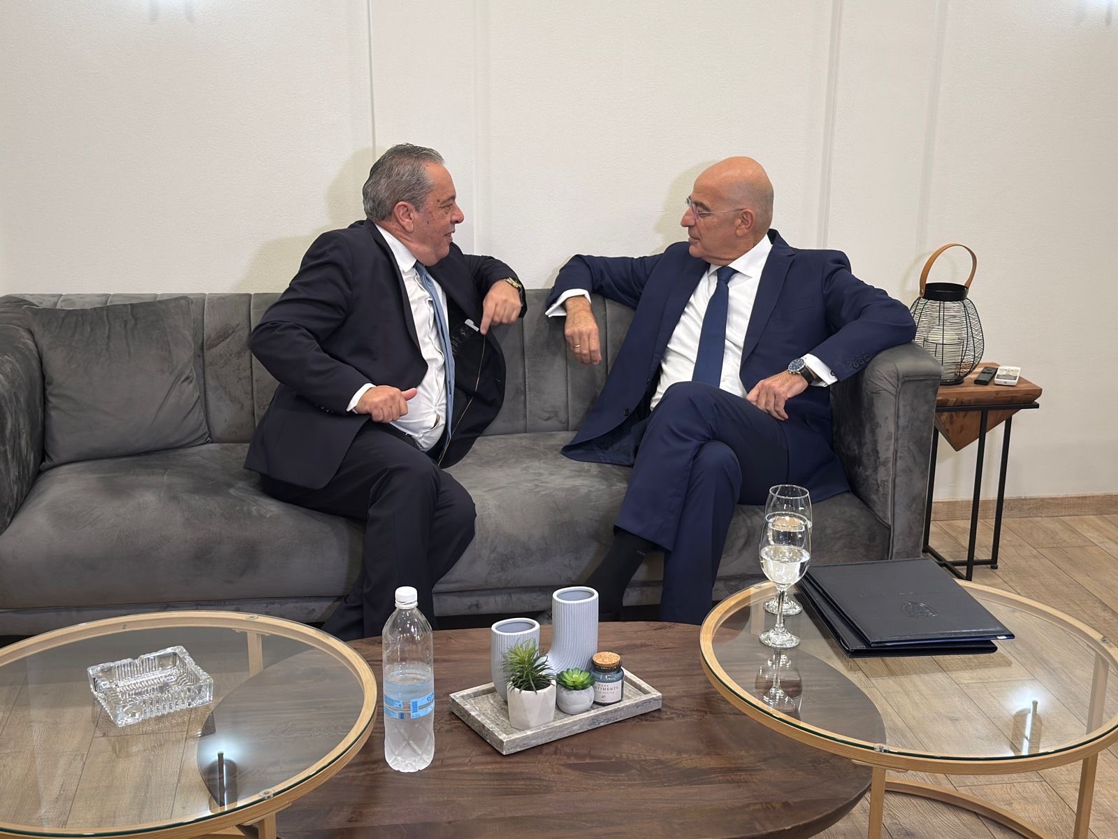 Αμυντική συνεργασία Ελλάδας-Κύπρου και SAFE συζήτησαν Πάλμας-Δένδιας στη Θεσσαλονίκη