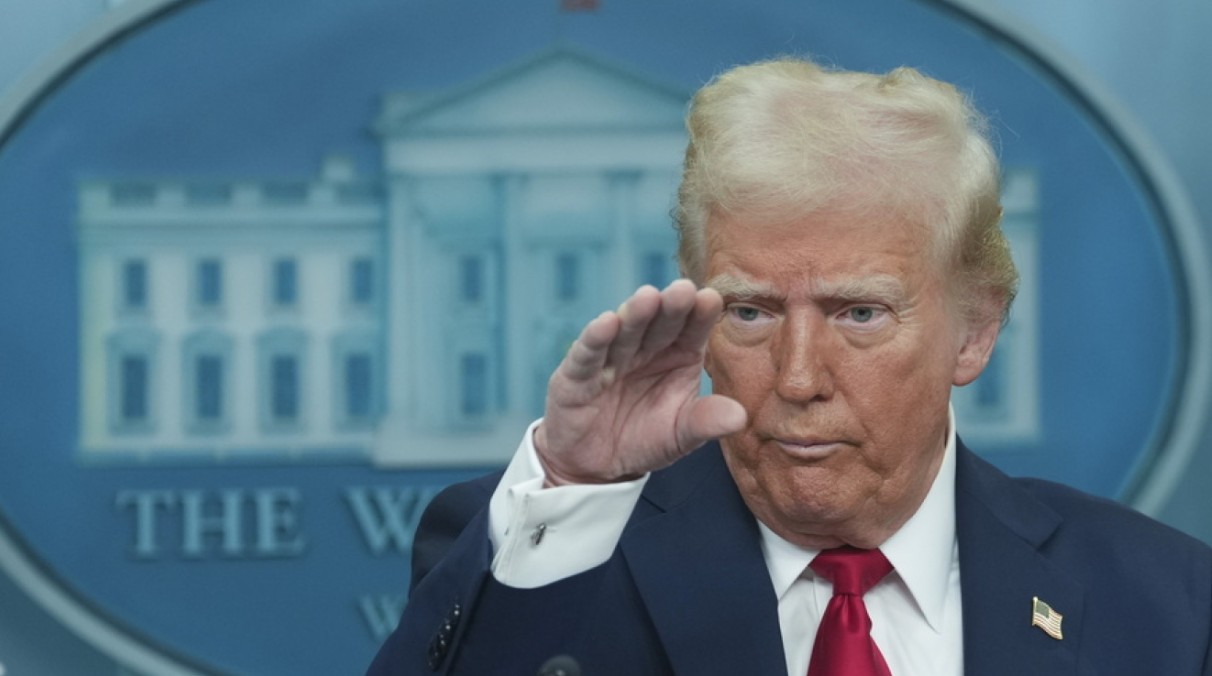 Aπειλές Τραμπ: Αν η Χαμάς παραβιάσει τη συμφωνία, το τέλος της θα είναι γρήγορο, σφοδρό κι ανελέητο