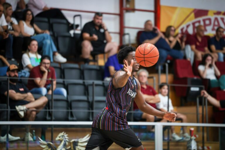 Συνεχίζει με νίκη ο Κεραυνός, επικράτησε του Αχιλλέα