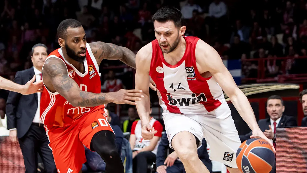 Κατέρρευσε στην «τελική ευθεία» και έφυγε ηττημένος από το Βελιγράδι ο Ολυμπιακός