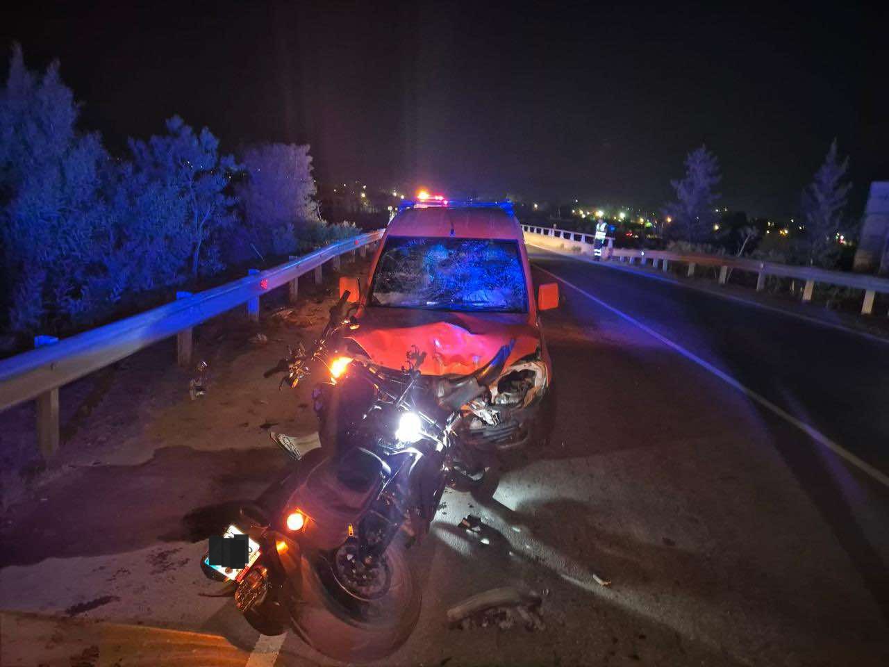 ΦΩΤΟ: Μετωπική θανάτου, διαλύθηκε η μοτοσικλέτα του άτυχου Γιώργου που «έσβησε» στην άσφαλτο