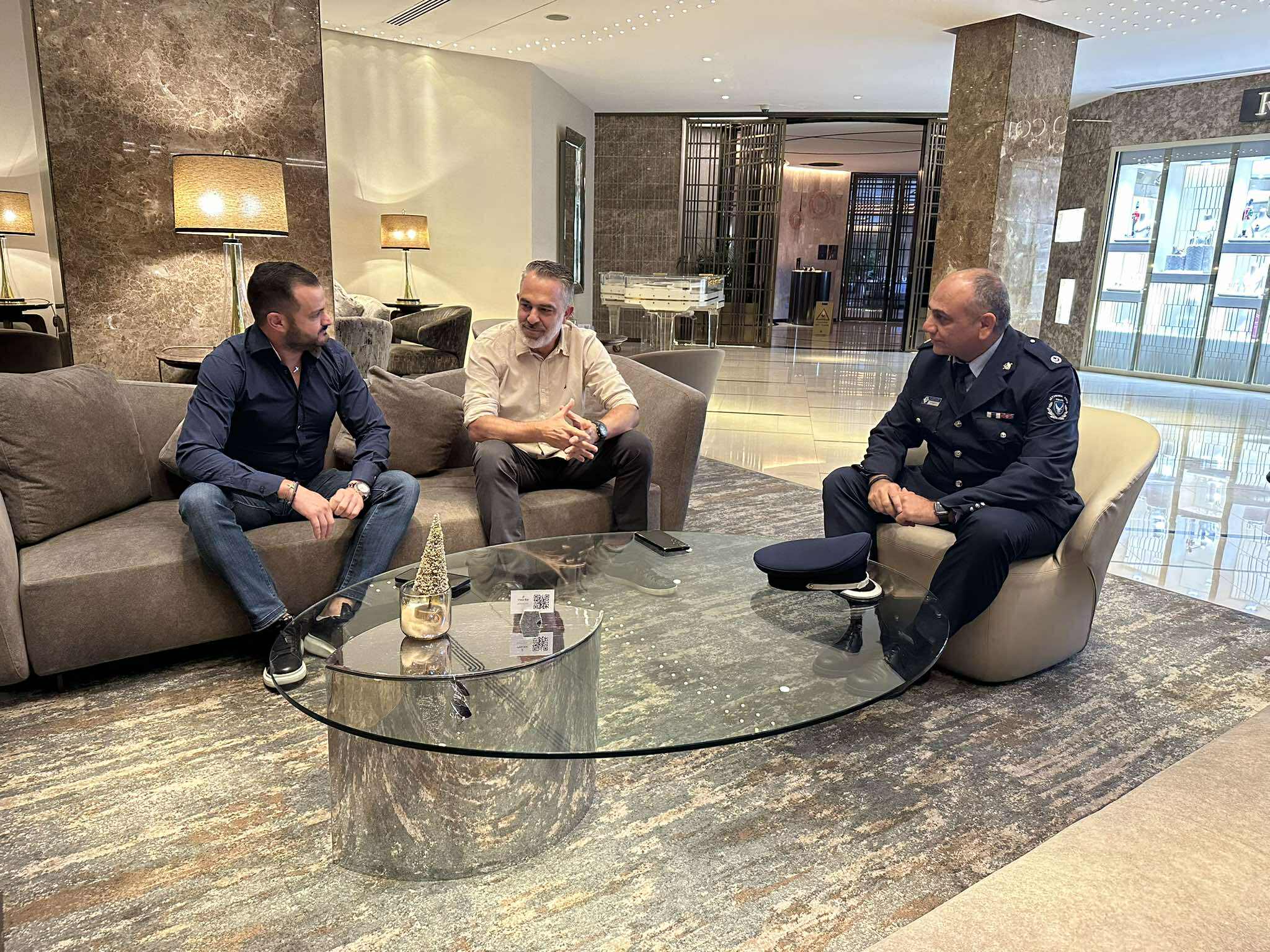 Νέα κοινή τοποθέτηση Απόλλωνα και ΑΕΛ: «Ο αγώνας είναι 90 λεπτά μέσα στο γήπεδο – Ζούμε όλοι στην ίδια πόλη»