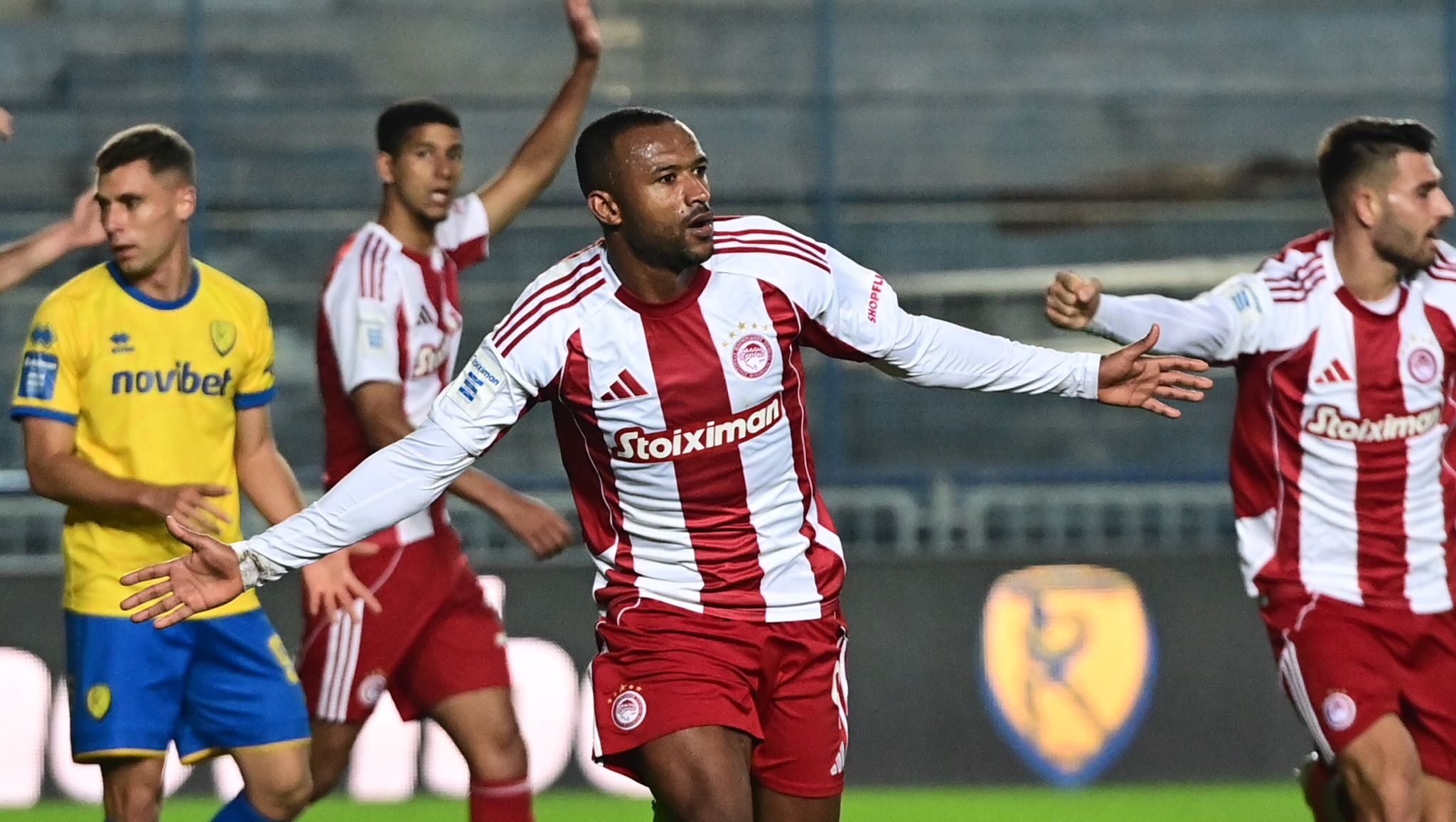 «Σωτήρας» Ελ Κααμπί, καθάρισε και στο Αγρίνιο για τον Ολυμπιακό