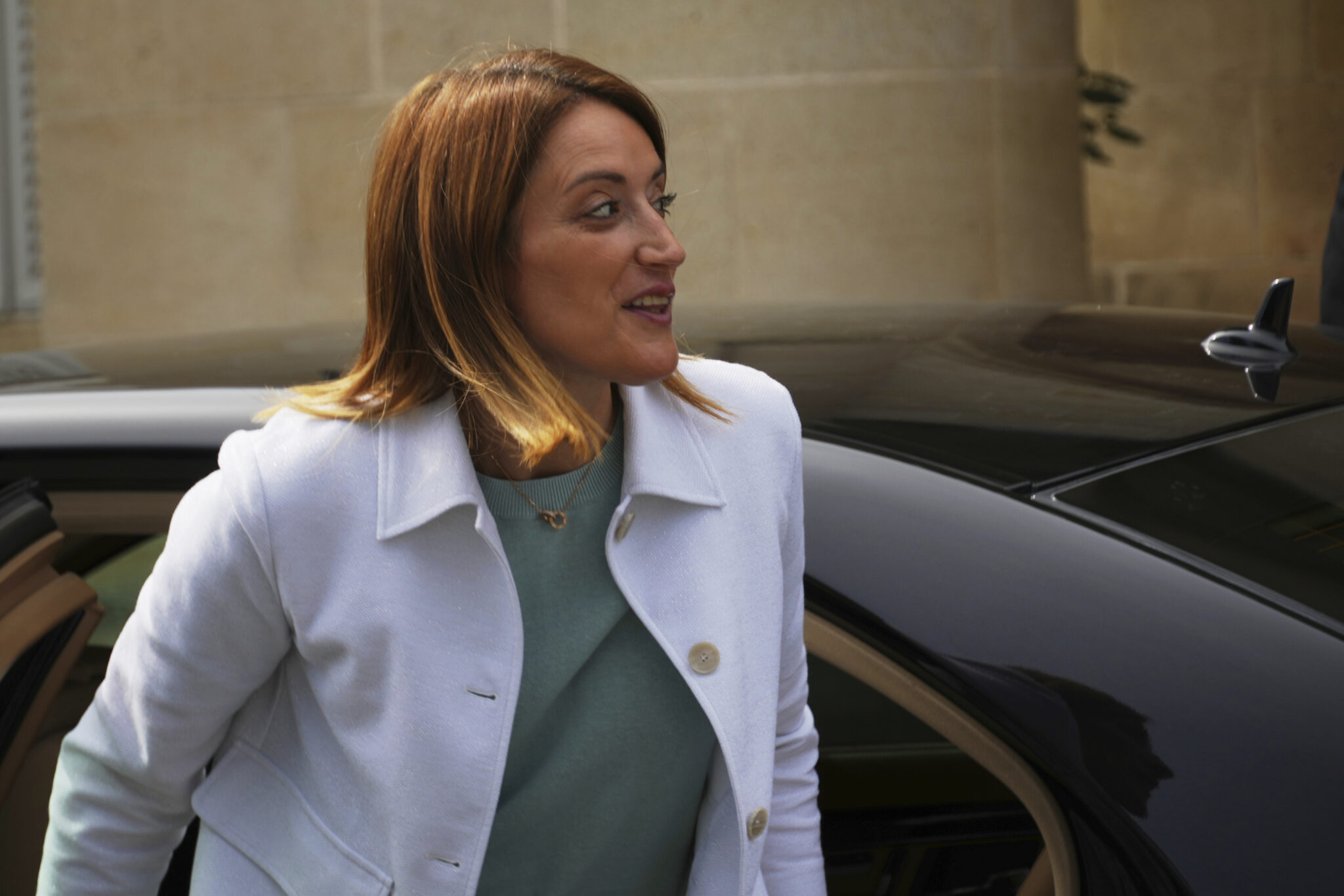 Στην Κύπρο η Ρομπέρτα Μέτσολα, βλέπει Χριστοδουλίδη