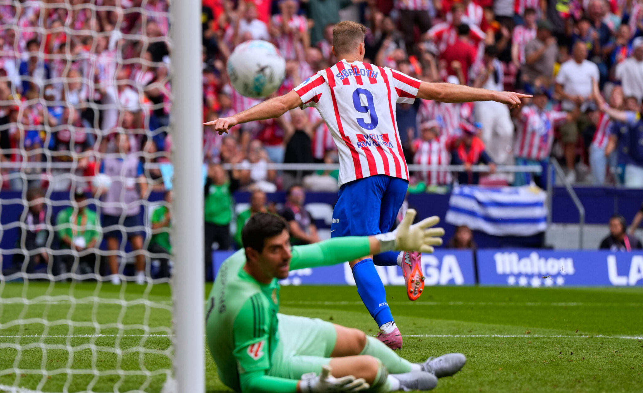 Ο Σόρλοθ ψάχνεται να φύγει από την Ατλέτικο