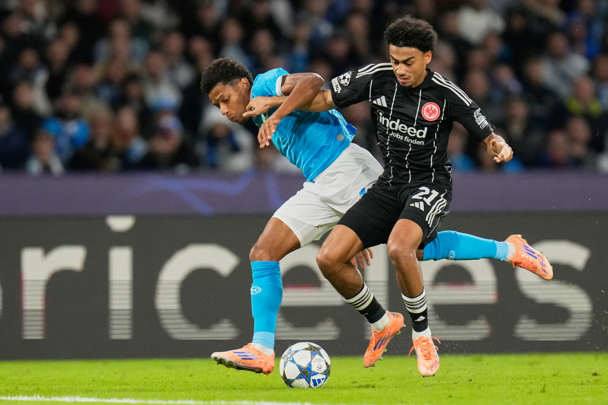 Έμεινε όρθια στη Νάπολι με φύλακα… άγγελο Ζέτετερ η Άιντραχτ