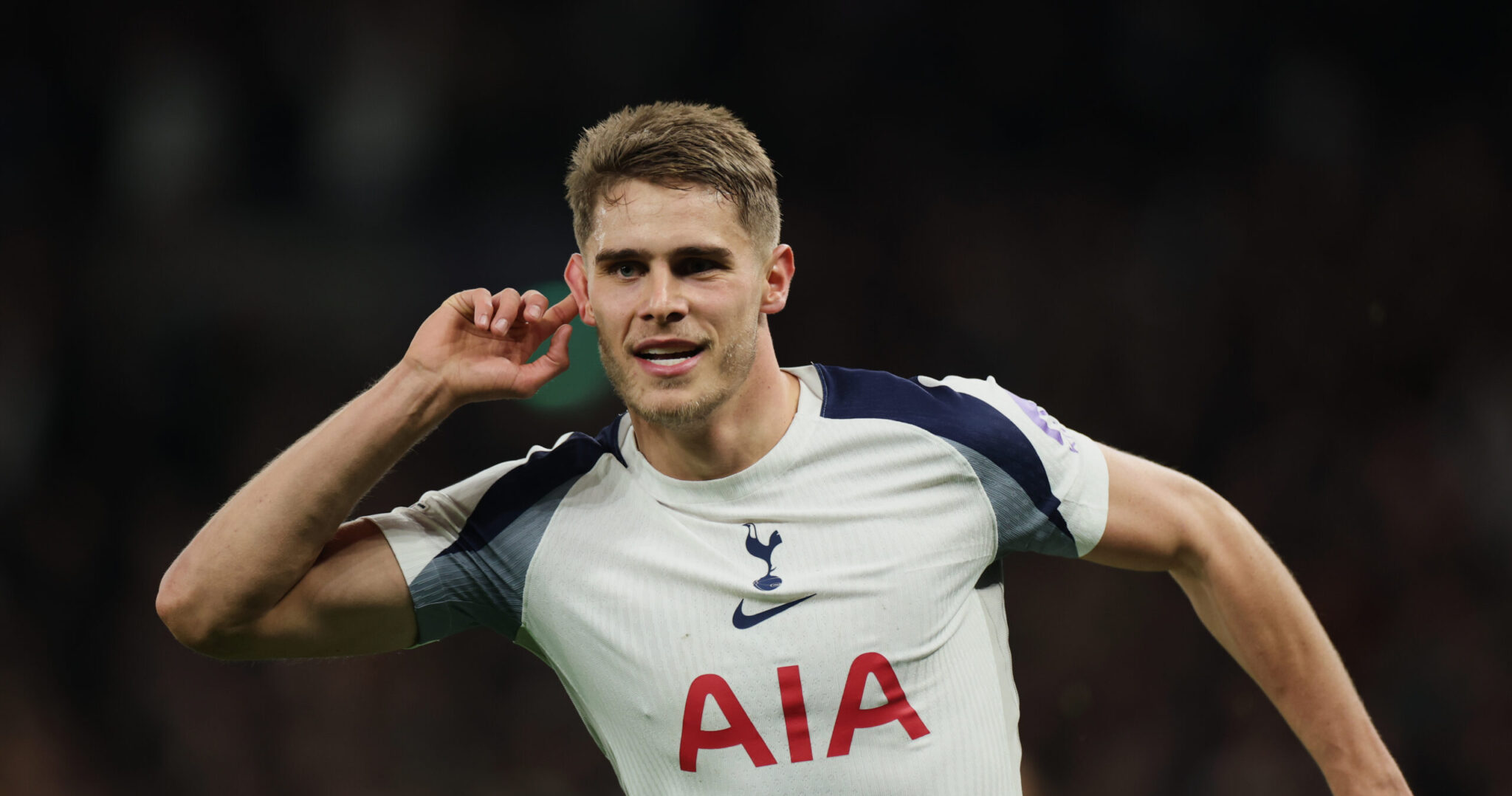 Ανανεώνει με Φαν Ντε Φεν η Τότεναμ