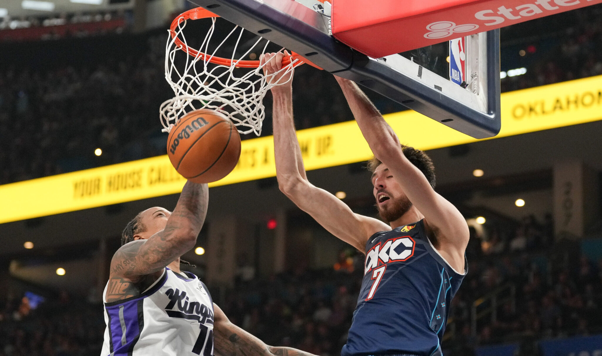 Συνεχίζουν το σερί τους οι Θάντερ, με buzzer beater του Βούτσεβιτς οι Μπουλς