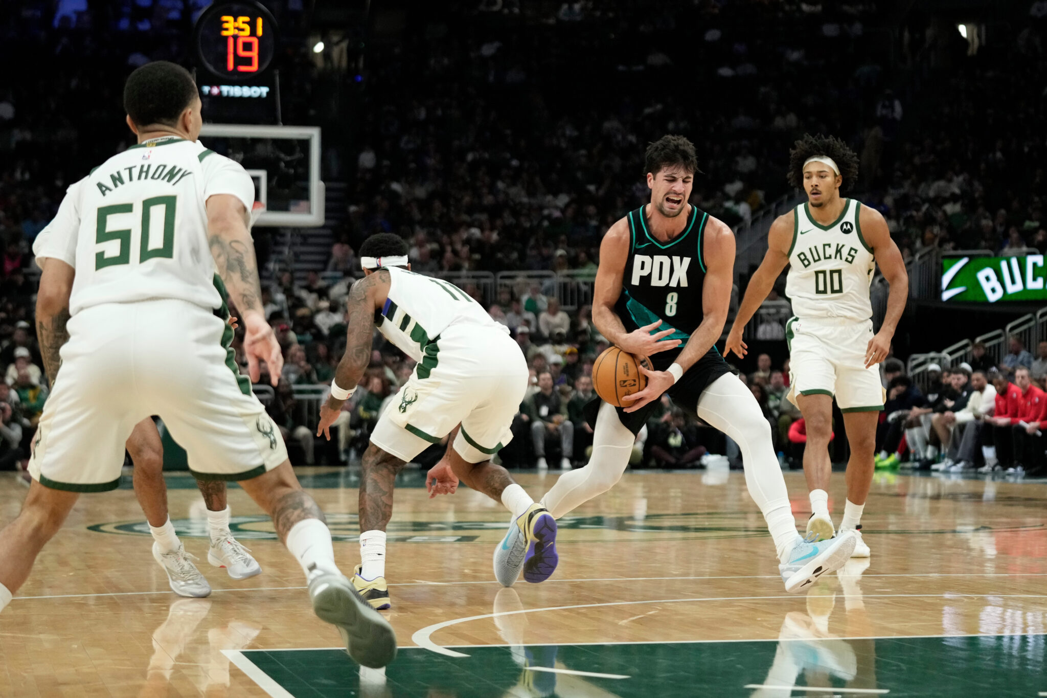 Δεν μπορούν χωρίς Αντετοκούνμπο οι Μπακς – Πέμπτη σερί ήττα, έχασαν από το Πόρτλαντ