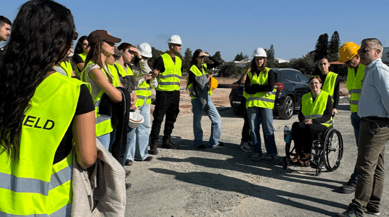 Ο Όμιλος Cyfield επενδύει στη νέα γενιά Πολιτικών Μηχανικών