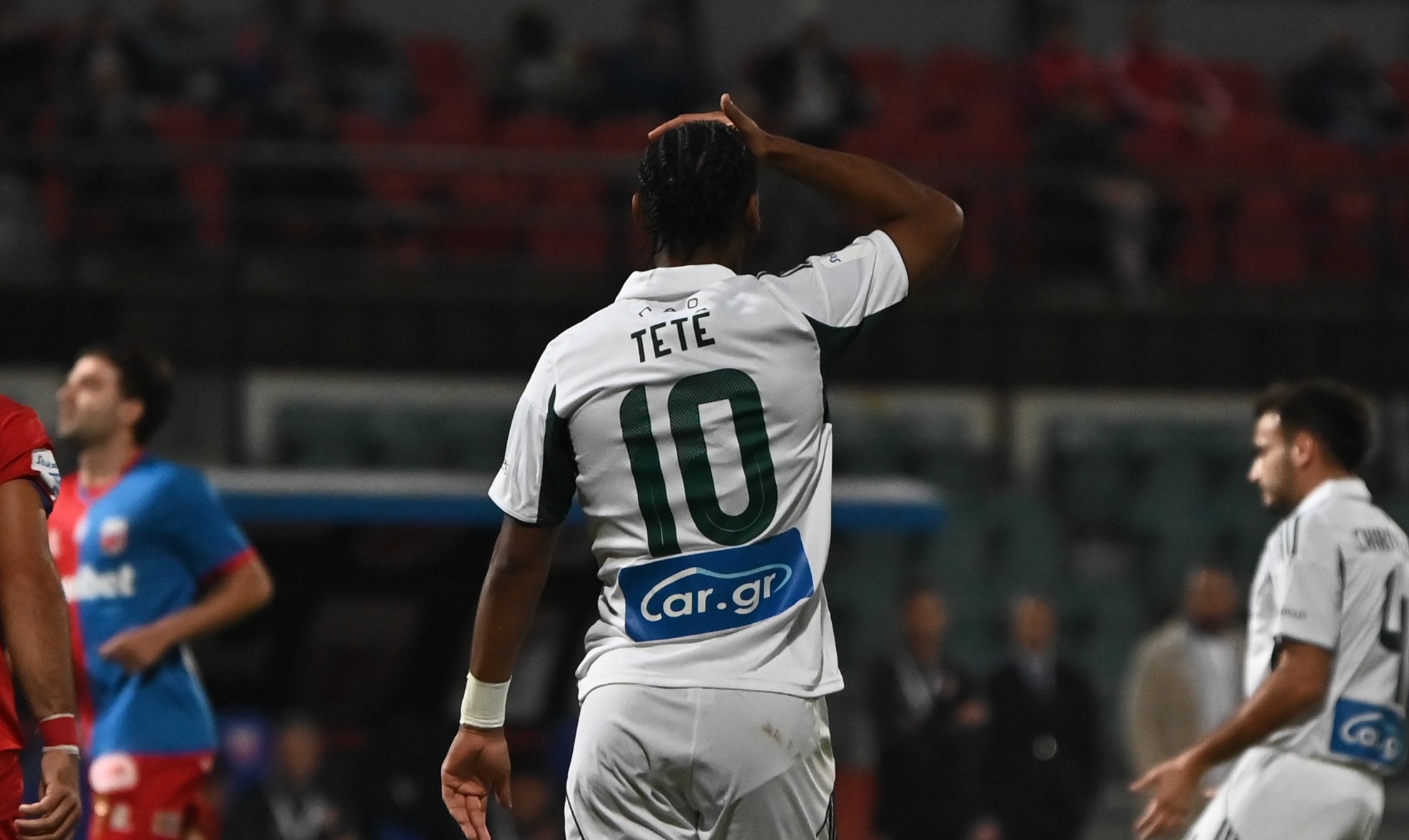 «Μεγάλος στόχος της Γκρέμιο ο Τετέ – Συνεχείς επαφές με την πλευρά του παίκτη»