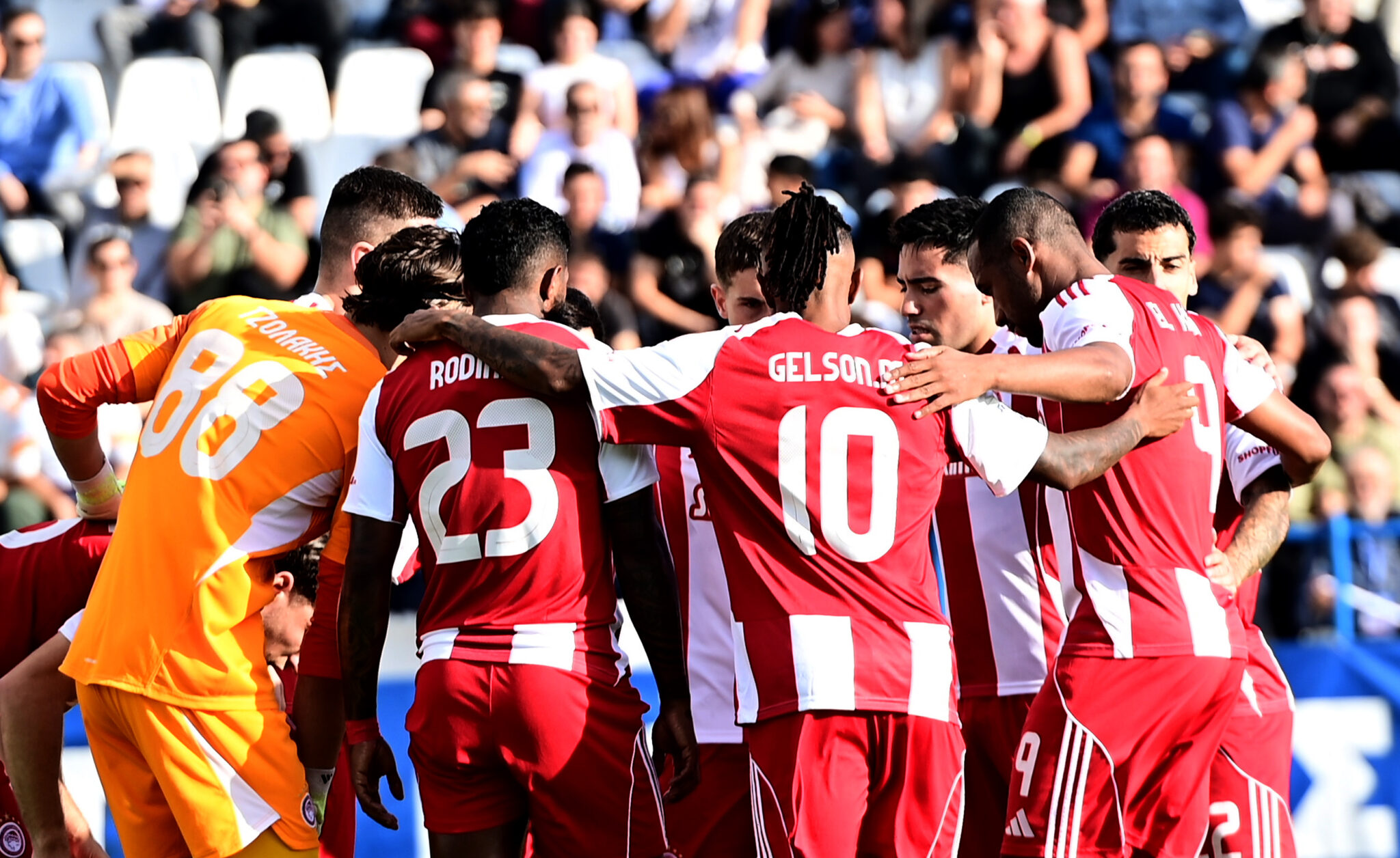 «Καθάρισε» την αξιόμαχη Κηφισιά και… περιμένει στην κορυφή ο Ολυμπιακός