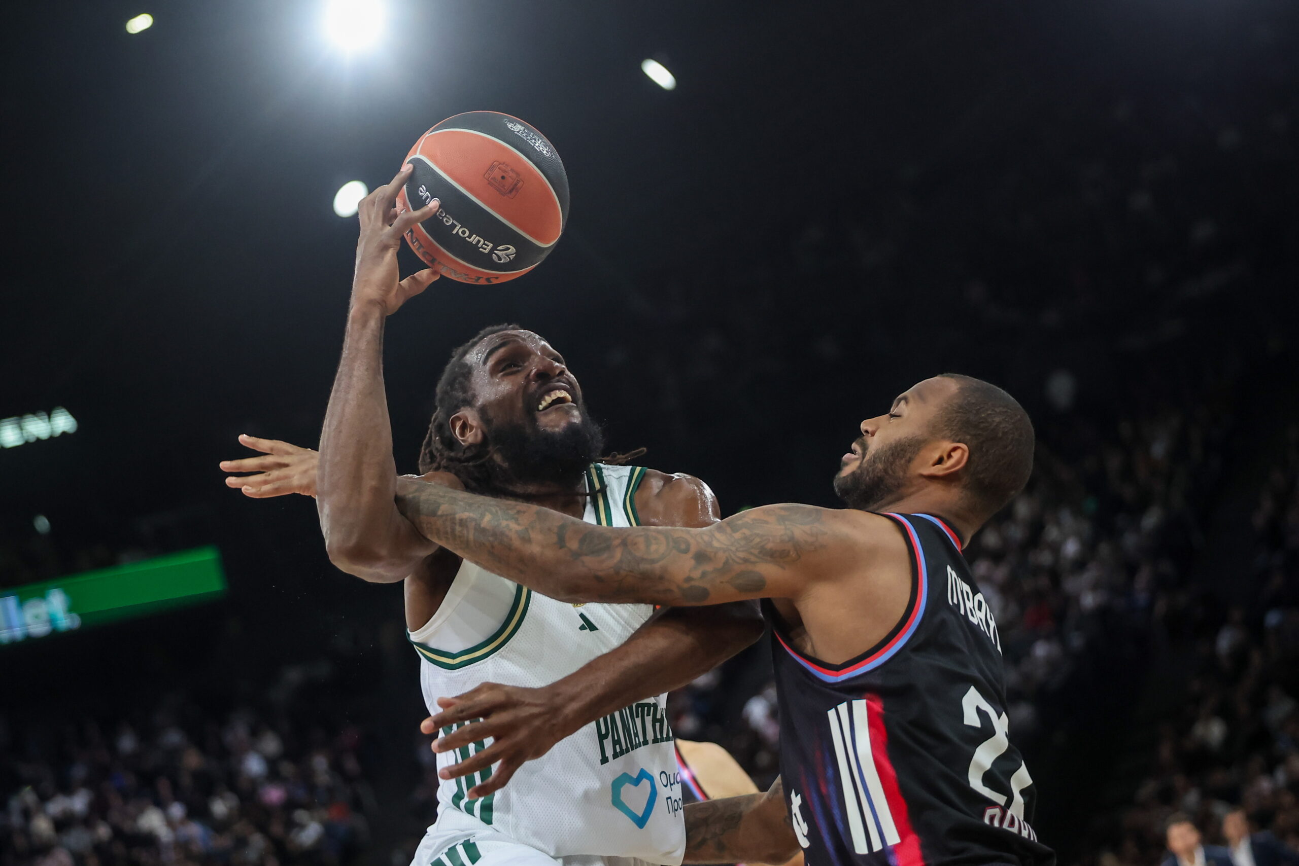 Άλωσε το Παρίσι με μυθικό ντεμπούτο Φαρίντ και φώναξε ότι είναι εδώ ο Παναθηναϊκός