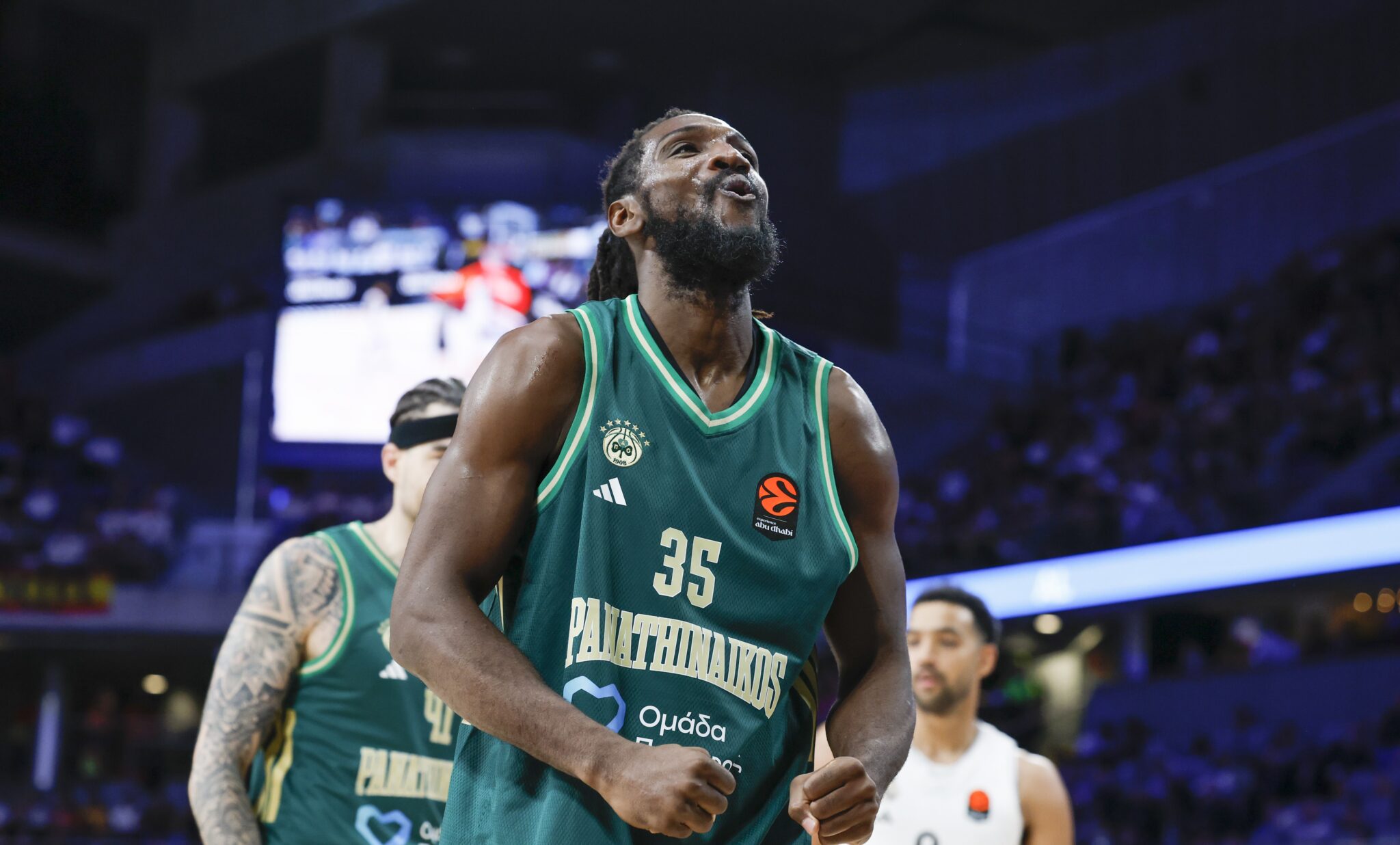 Κένεθ Φαρίντ: Ένας «Μanimal» με δύο μητέρες και πιστός στην… αγάπη