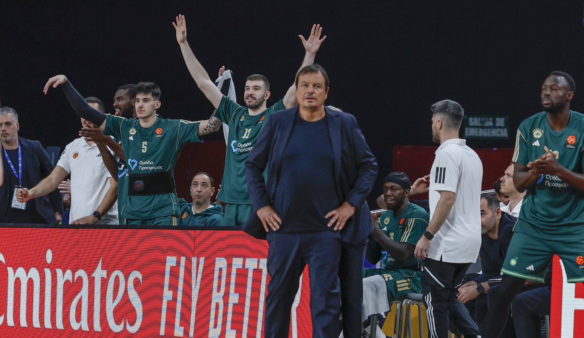 Αταμάν: «Δεν ψάχνουμε παίκτη, περιμένουμε Γιούρτσεβεν και Χολμς – Βρήκαμε ισορροπία με Φαρίντ»