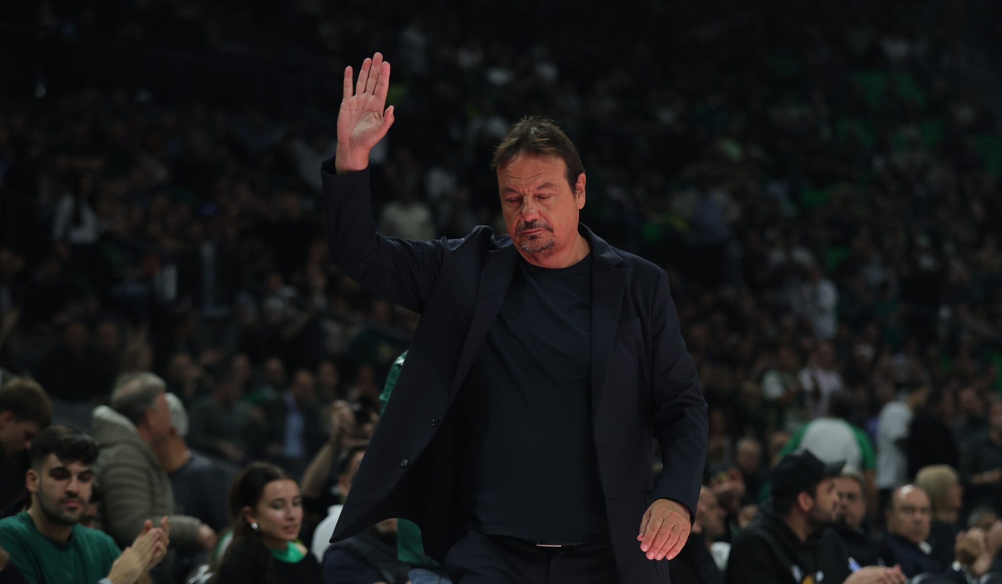 Αταμάν: «Xάσαμε πολλά ελεύθερα σουτ, αλλά το σημαντικό είναι να τα βάλουμε στη Euroleague»