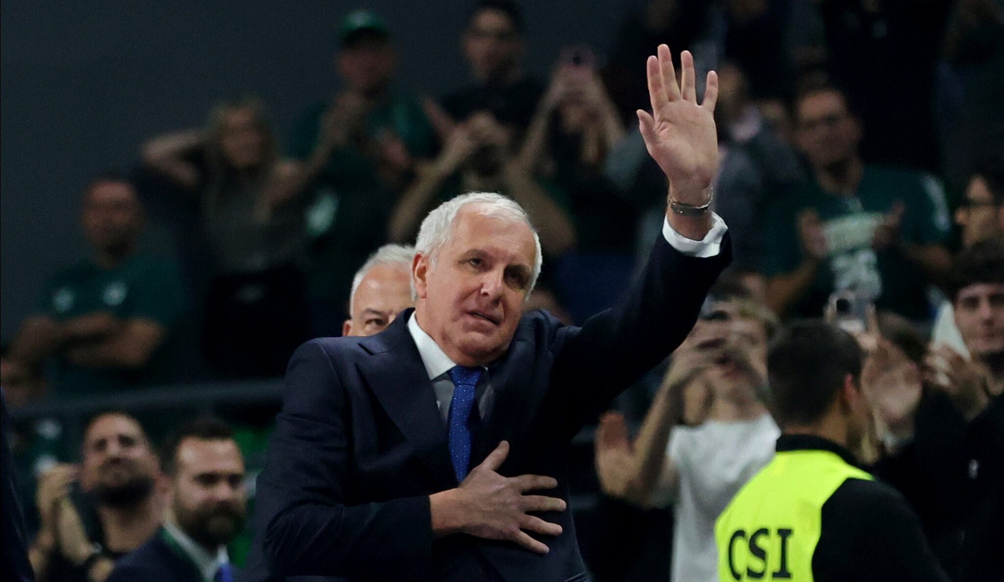 Ομπράντοβιτς: «Ανέλαβα την ευθύνη, δεν είχα άλλη δύναμη μέσα μου – Ο πρόεδρος είναι υπεύθυνος για αυτή την κατάσταση»