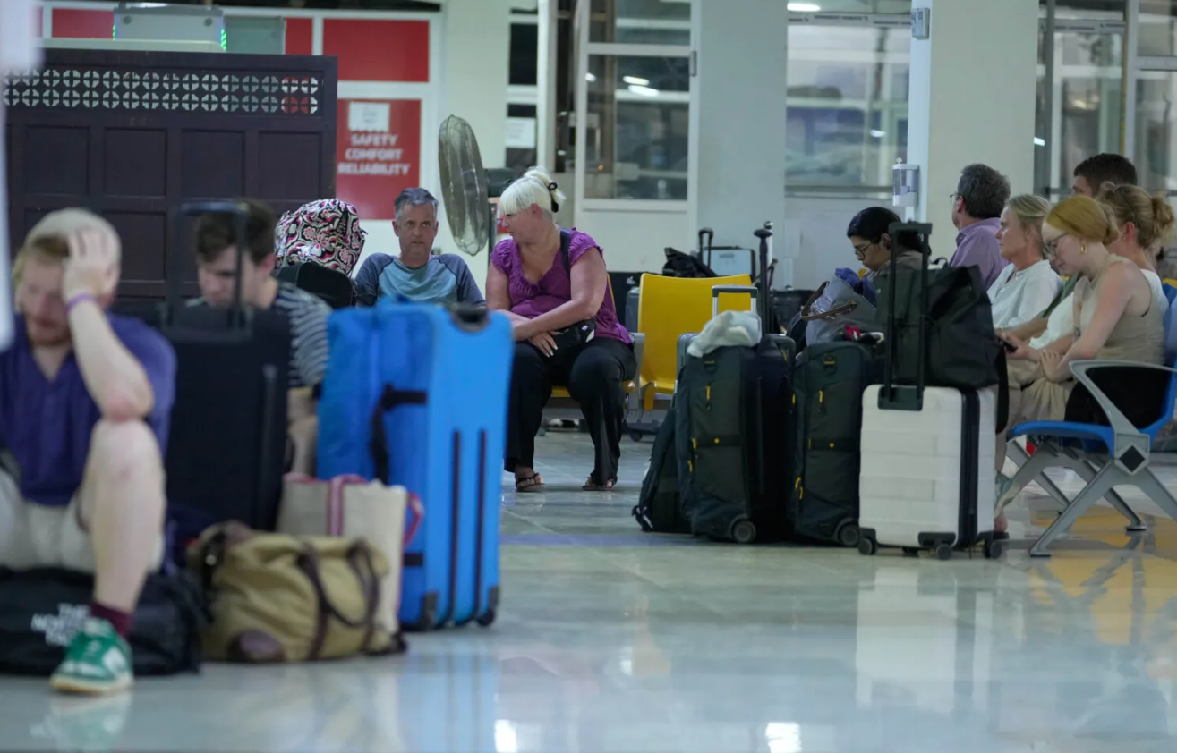 Αίσιο τέλος για τους μαθητές στην Τανζανία: Άρχισε η επιστροφή τους, πότε φτάνουν Κύπρο