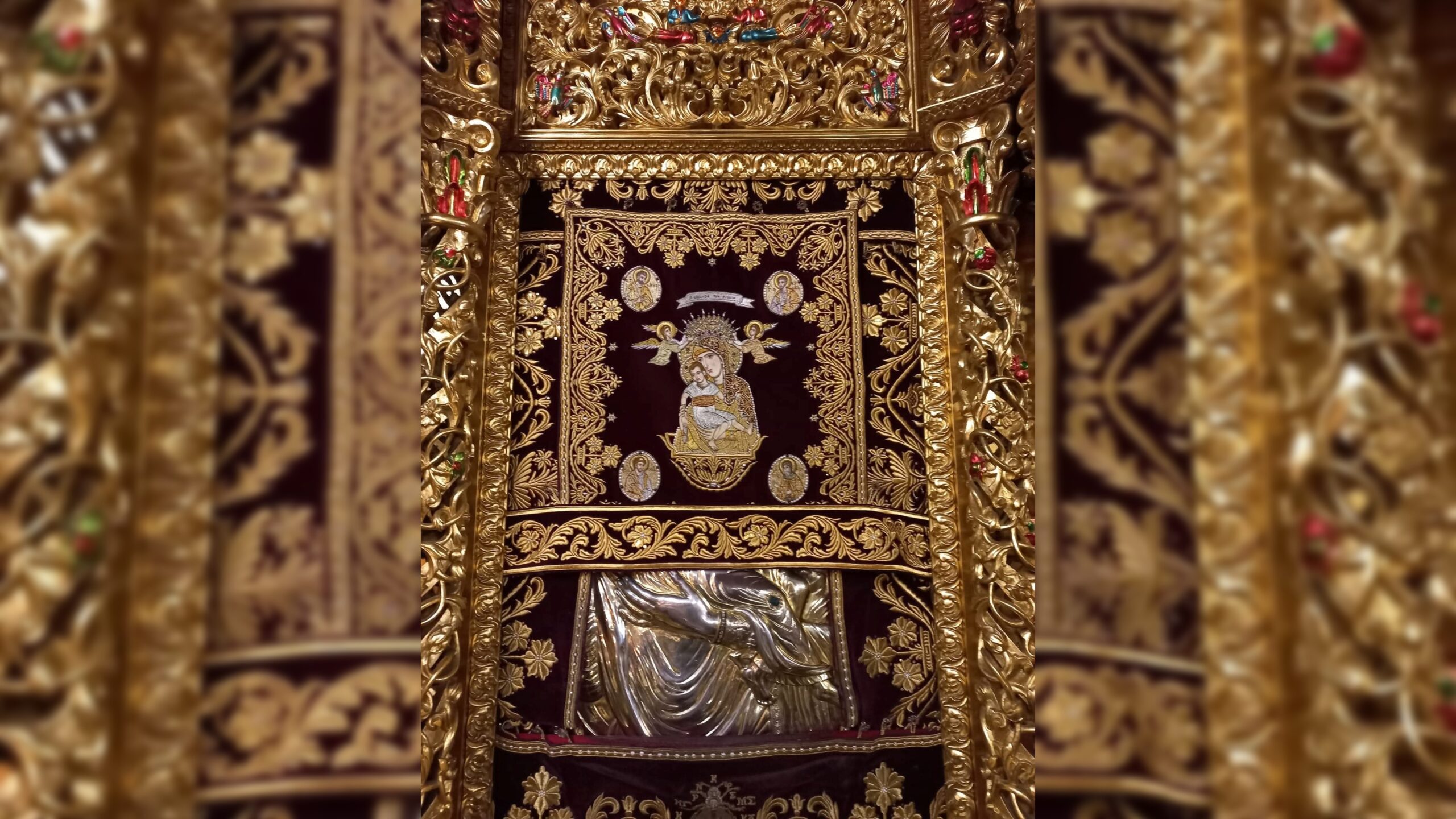 Μετά από 35χρόνια: Ιστορική έξοδος της εικόνας της Παναγίας Κύκκου για να λήξει η ανομβρία