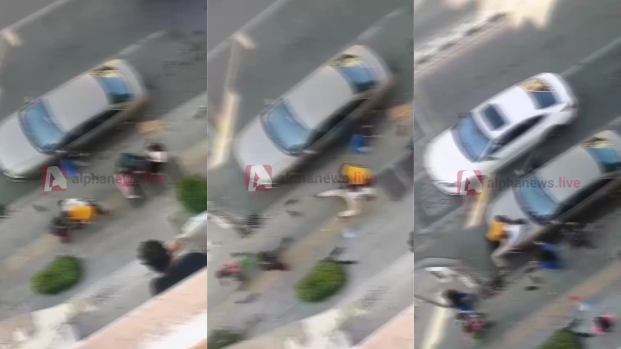 ΒΙΝΤΕΟ: Άγριος καβγάς μεταξύ αλλοδαπών μέρα-μεσημέρι σε κεντρική λεωφόρο της Λευκωσίας