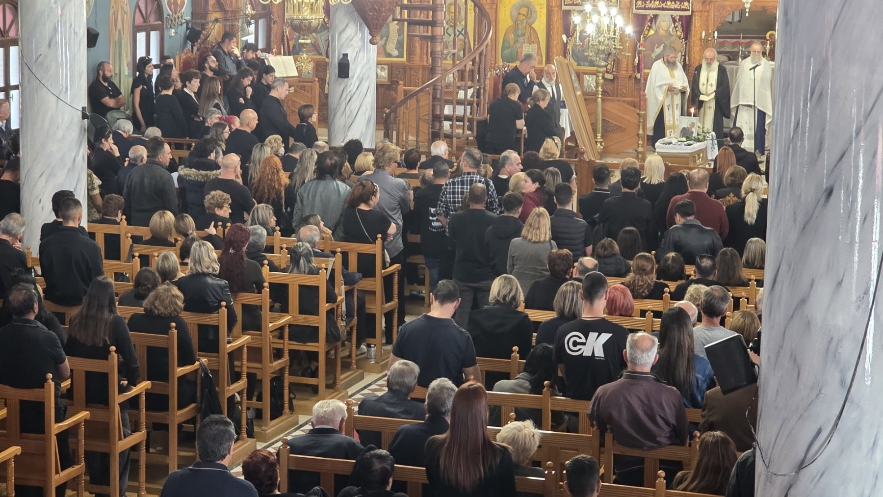 Το τελευταίο «αντίο» στον Αλέξανδρο, θύμα του άγριου φονικού στα Κονιά