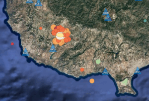 Περισσότεροι από 200 σεισμοί σε 48 ώρες στην Κύπρο μετά το διπλό «χτύπημα» του Εγκέλαδου