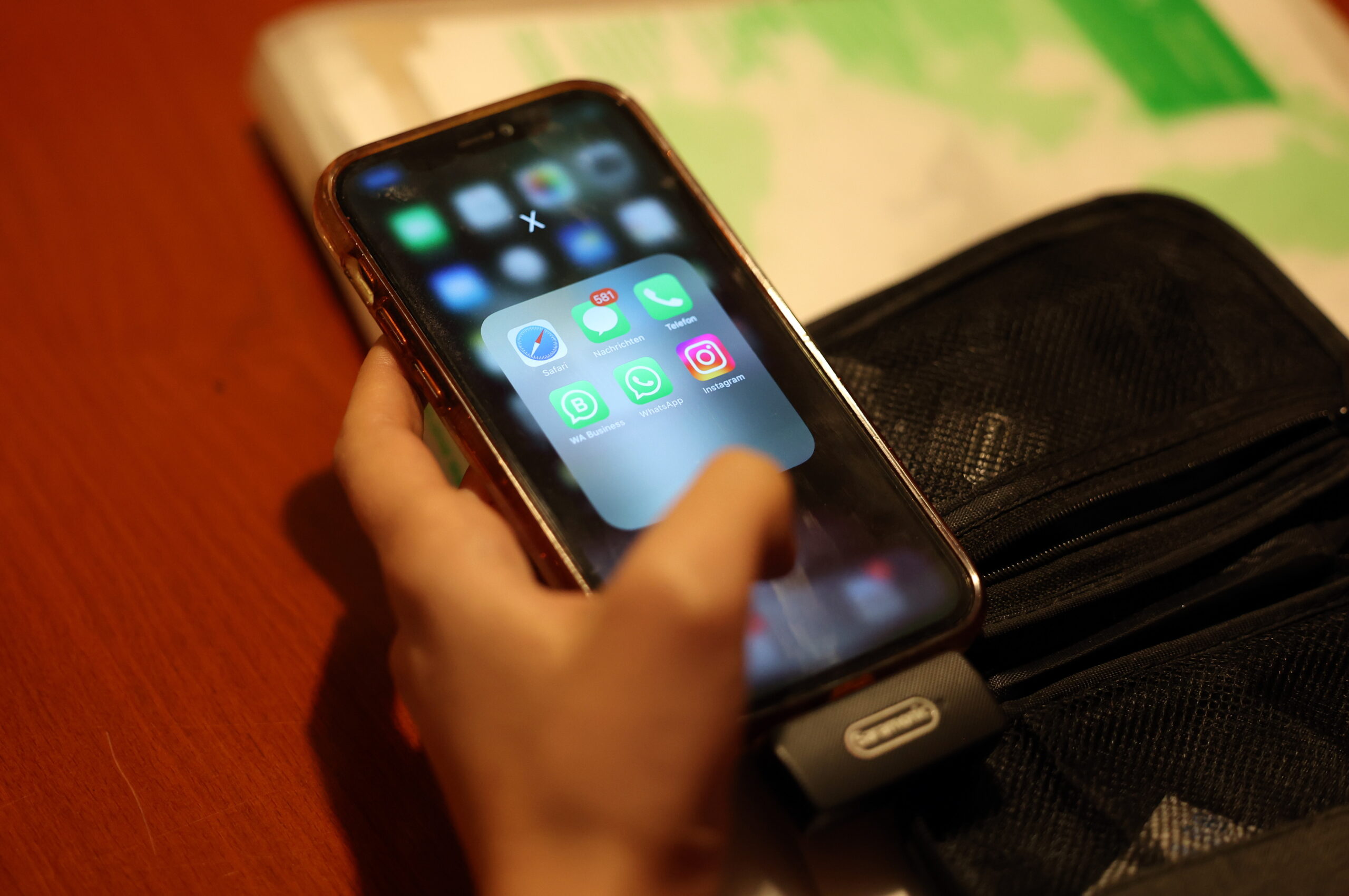 «Φρένο» στα social media για παιδιά κάτω των 16 ετών αποφάσισε το Ευρωκοινοβούλιο