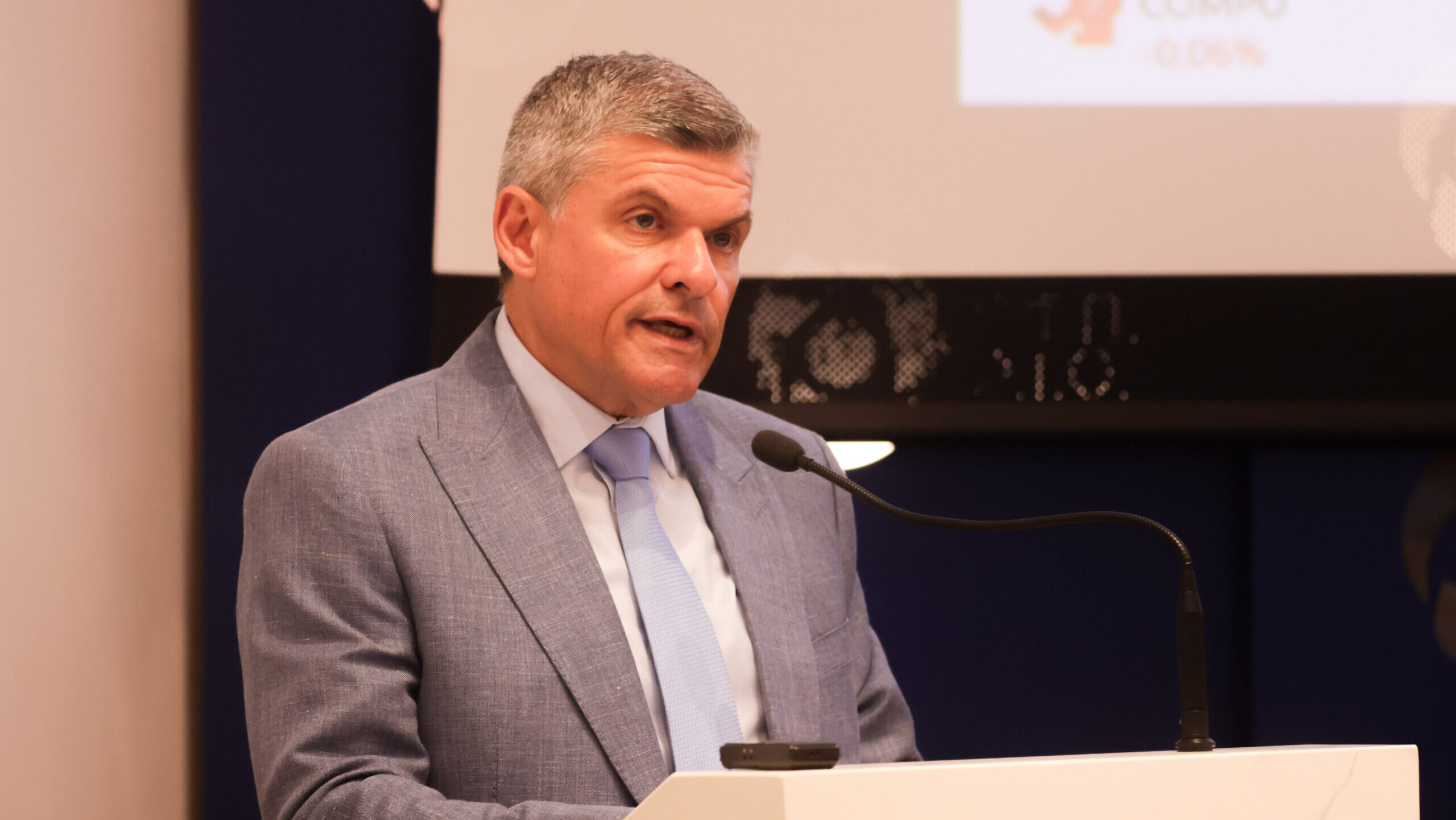 Τα δύο λάθη που διέπραξε ο Παπαναστασίου και πόσο ανησυχεί για τον ανασχηματισμό