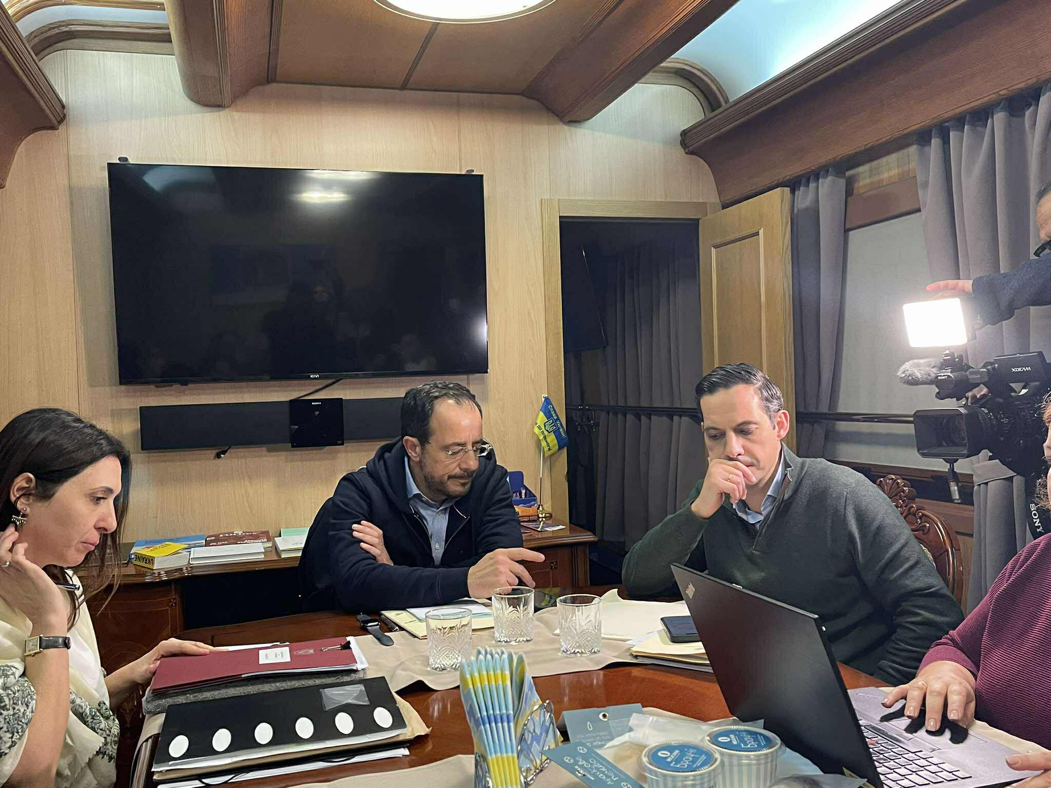 ΒΙΝΤΕΟ: Με τρένο κατευθύνεται στο Κίεβο ο Χριστοδουλίδης, πότε βλέπει Ζελενσκι