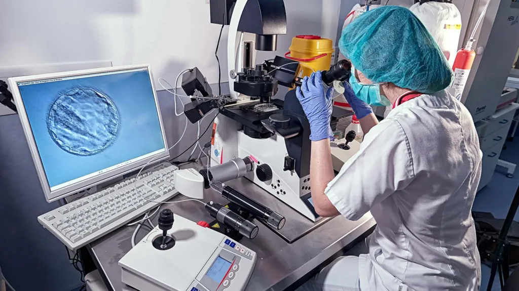 Σάλος με την αποκάλυψη ότι καρκινικό σπέρμα δότη χρησιμοποιήθηκε σε 14 χώρες: Τι κατέδειξε η έρευνα για την Κύπρο