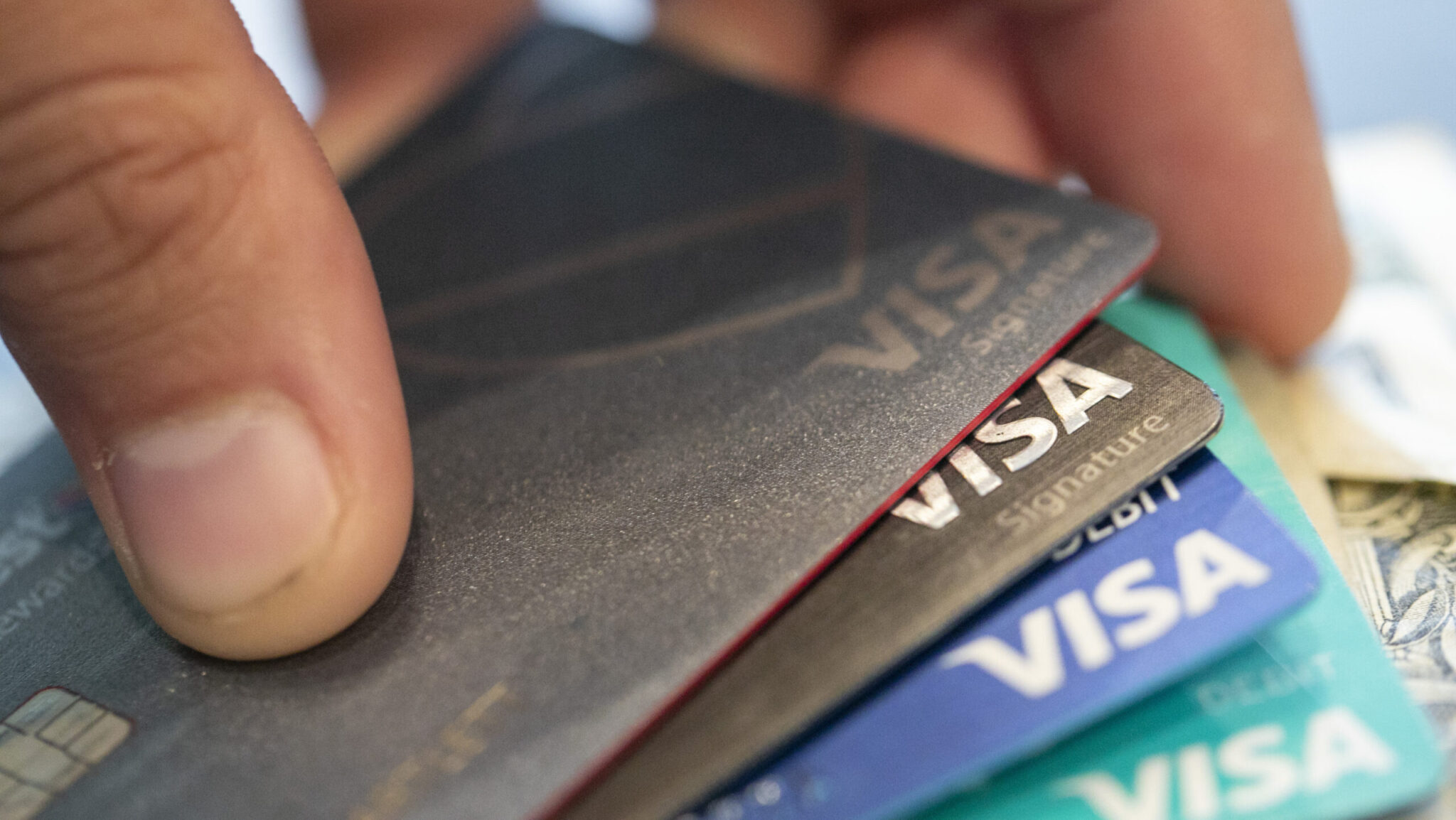 Μελέτη της Visa: Οι ευρωπαϊκές τράπεζες εκτιμούν ότι η τεχνητή νοημοσύνη θα καθορίσει την «τράπεζα του μέλλοντος»
