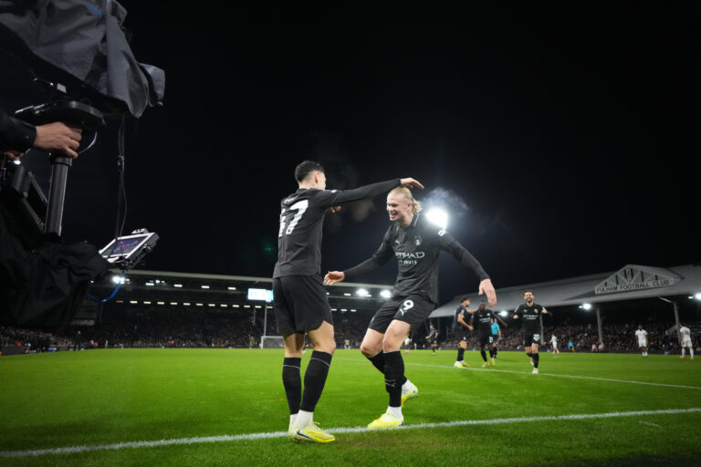 Χαοτικό ματς στο Λονδίνο, η Σίτι πέρασε με το 5-4 και η Φούλαμ κέρδισε όλο το χειροκρότημα