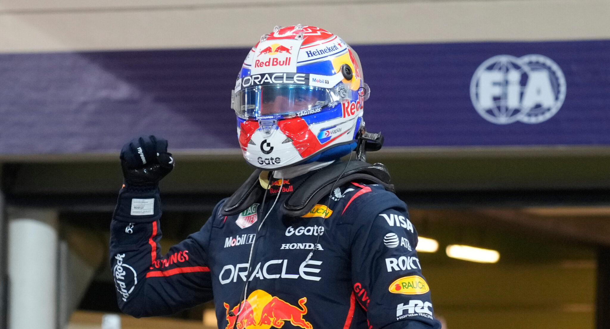 Άπιαστος και poleman στο Άμπου Ντάμπι ο Φερστάπεν, άφησε πίσω του τις McLaren πριν τον αυριανό «τελικό» (βιντεο)