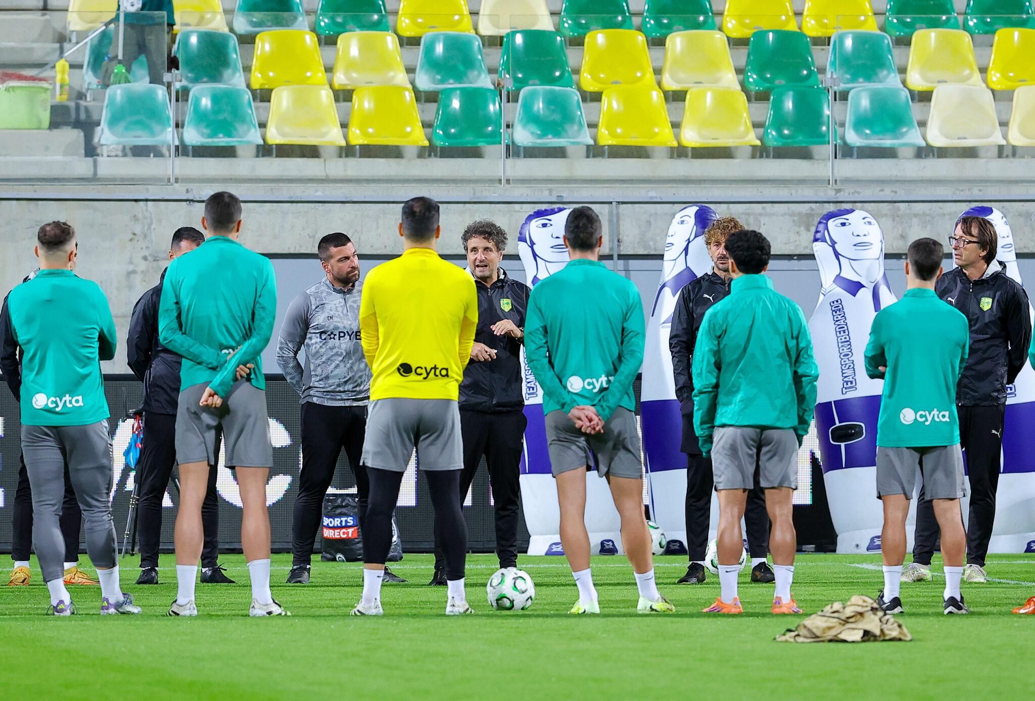 Ολοκλήρωσε με μοναδικό στόχο την οκτάδα και τρεις απουσίες η ΑΕΚ (ΒΙΝΤΕΟ)