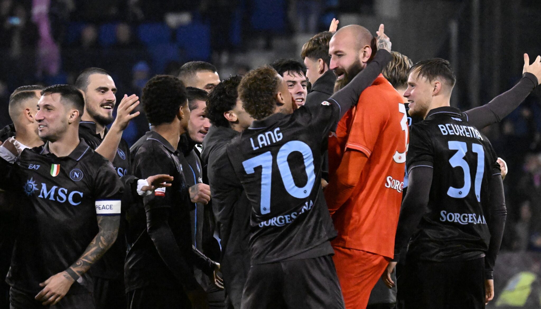 Χρειάστηκε τα πέναλτι κόντρα στην Κάλιαρι, αλλά προκρίθηκε στους «8» του Κυπέλλου η Νάπολι