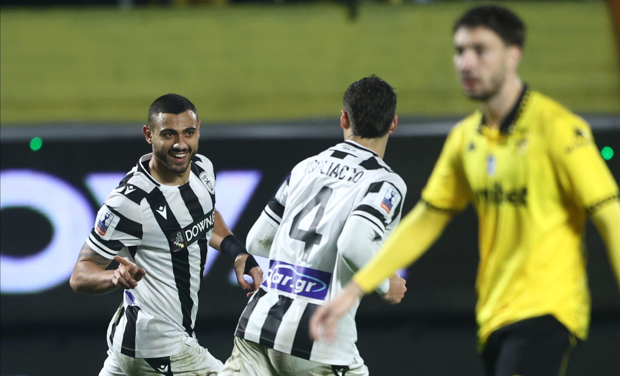 Πετά εκτός τετράδας τον Άρη με απίθανο buzzer beater του Γιακουμάκη ο ΠΑΟΚ