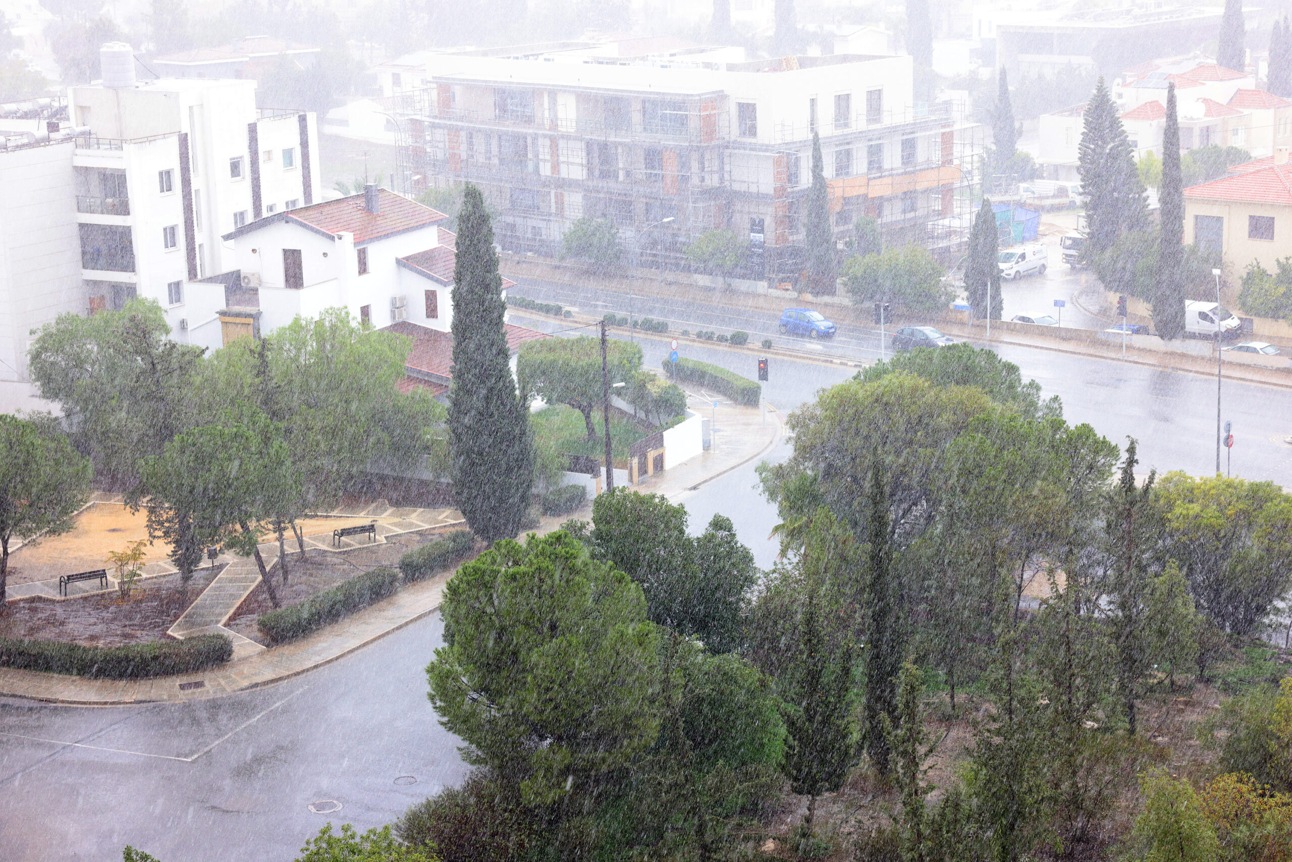 Ξεδίψασε η κυπριακή γη: Στο 64% της κανονικής για τον μήνα Δεκέμβριο, η ροή στα φράγματα