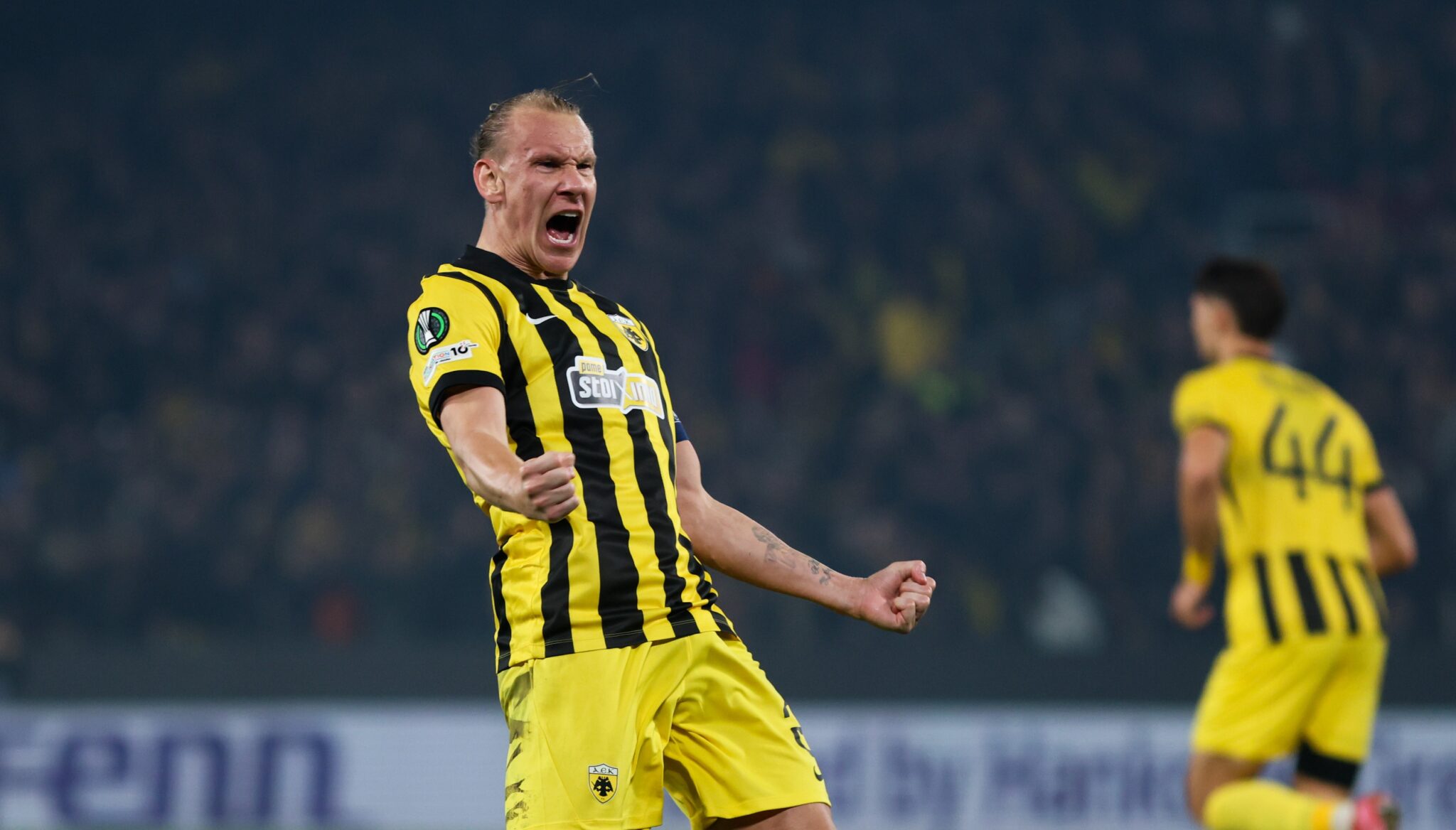 Ανοιχτό το θέμα παραμονής του Βίντα στην ΑΕΚ