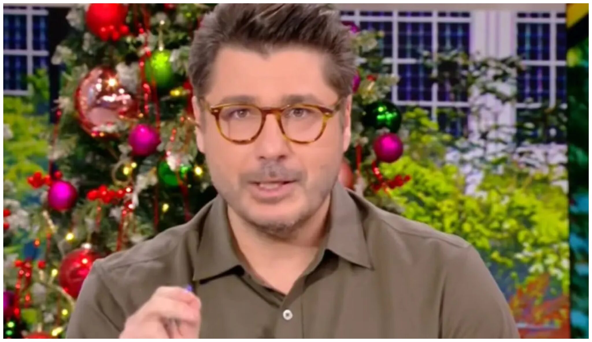 Συγκλονίζει ο Κωνσταντάρας: «Έρχεται καταγγελία για κακοποίηση, αφορά πασίγνωστο τραγουδιστή»