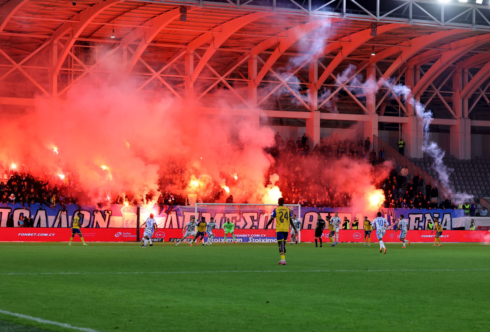 Δεν προχωρά σε έφεση ο Απόλλωνας – Κεκλεισμένων των θυρών το ντέρμπι με τον Άρη
