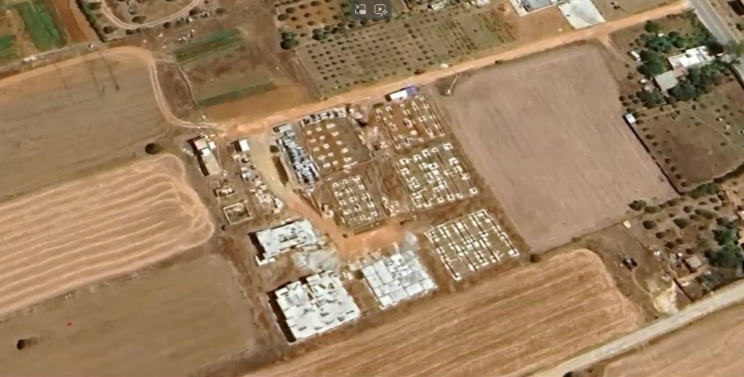 «Όργιο» εποικισμού στα Βαρώσια: Μεγάλα εργοτάξια εκτός περίκλειστης περιοχής