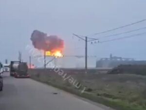 Οι Ρώσοι έπληξαν τον μεγαλύτερο τερματικό σταθμό φυτικών ελαίων της Οδησσού (ΒΙΝΤΕΟ)