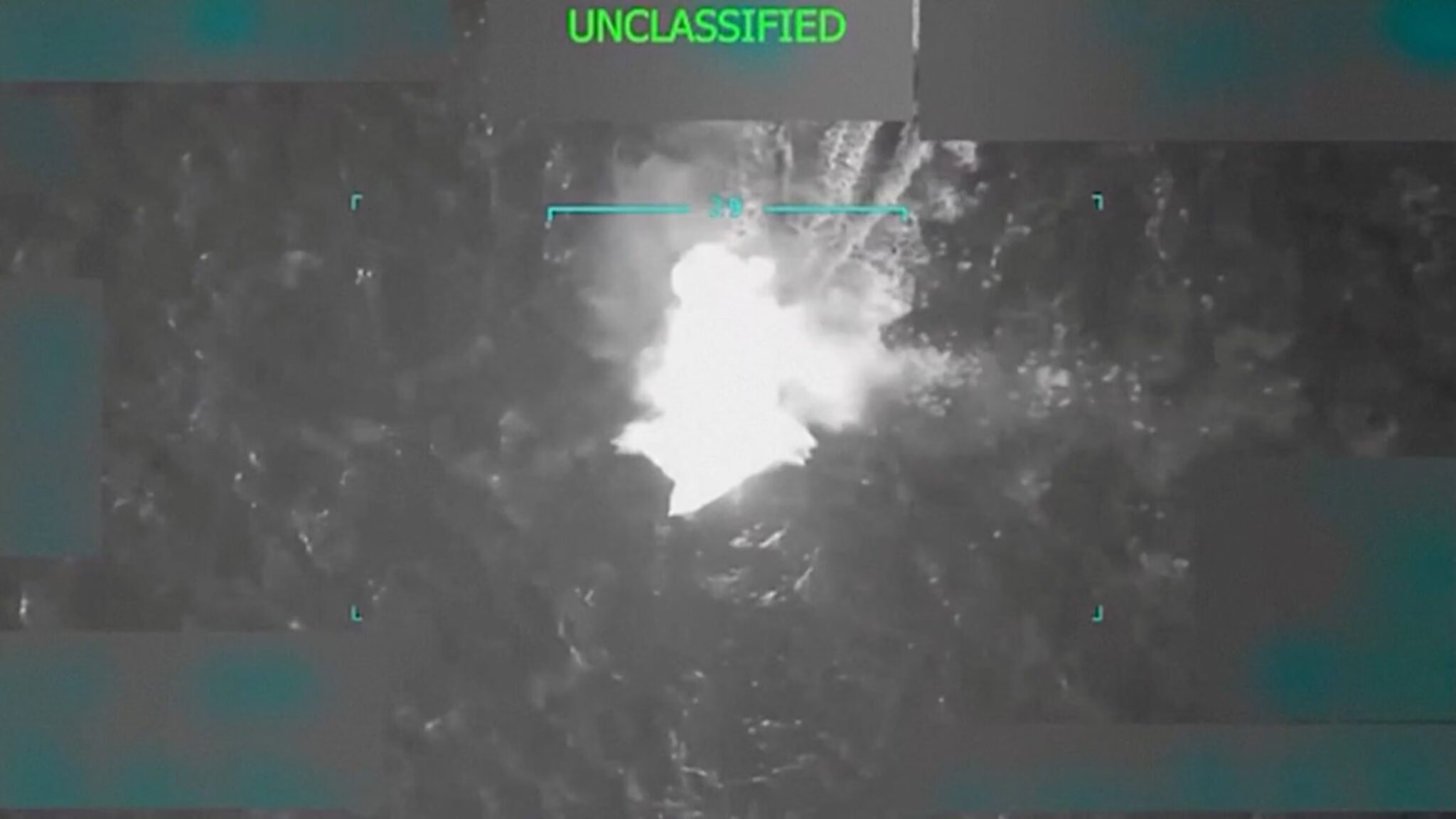 Τύμπανα πολέμου: Ο Τραμπ χτύπησε τη Βενεζουέλα, πρώτο χερσαίο πλήγμα των ΗΠΑ