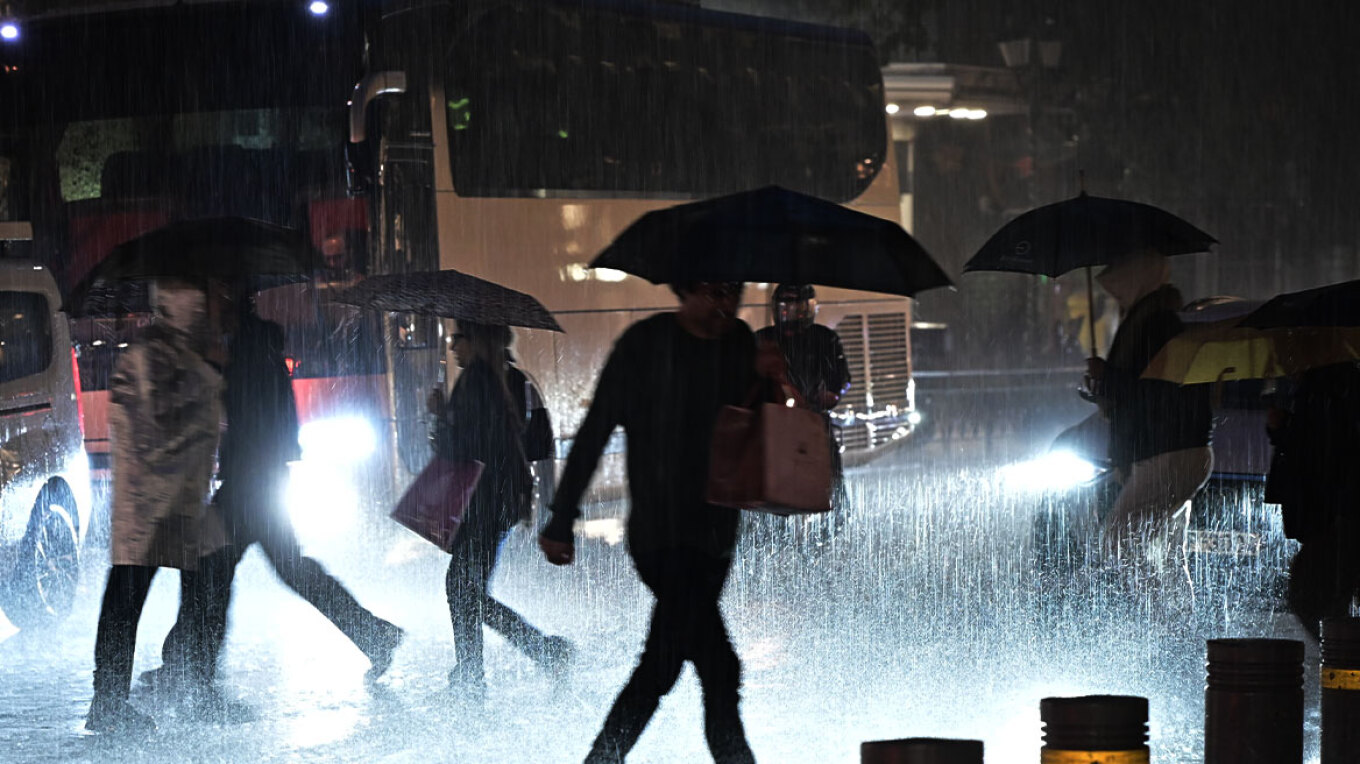 Προειδοποιητικά 112 για Κρήτη, Κυκλάδες, Μαγνησία, Λάρισα, Σποράδες, Χίο, Σάμο, Ικαρία, Δωδεκάνησα, Εύβοια