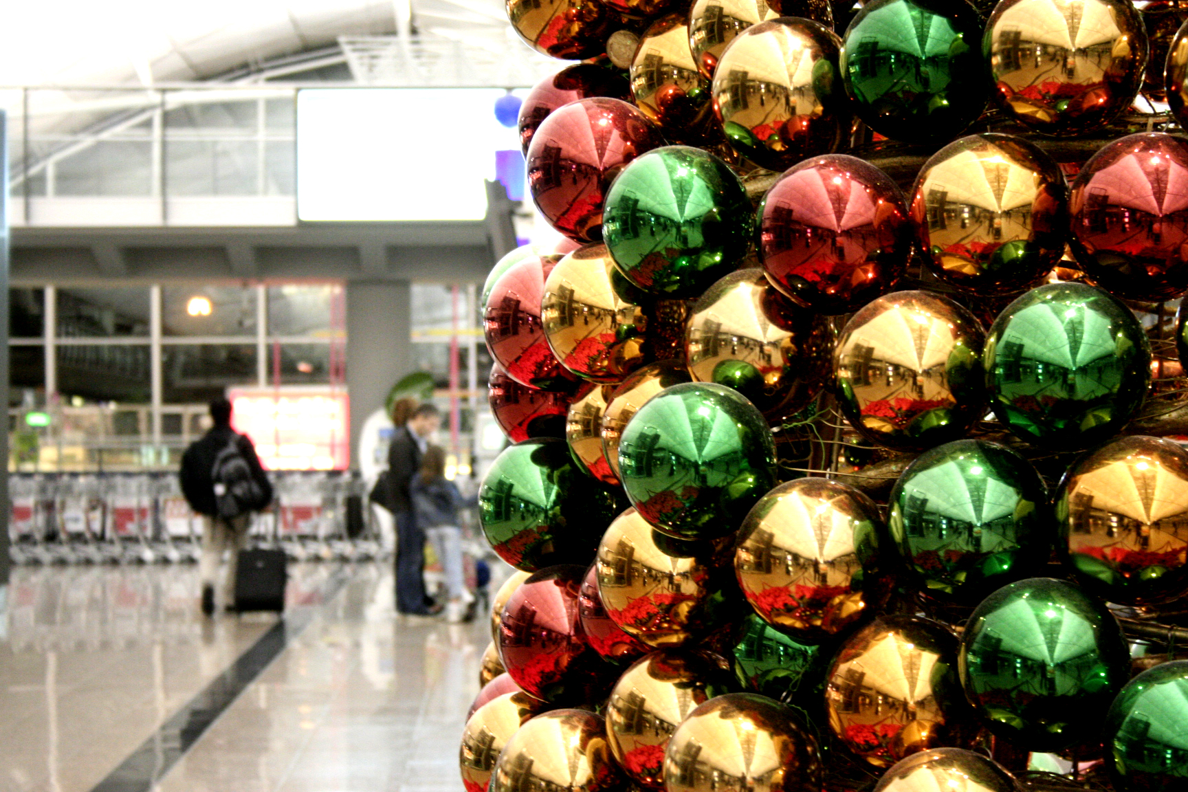 Τα Χριστούγεννα των Κυπρίων στο εξωτερικό: Αυτοί είναι οι top προορισμοί